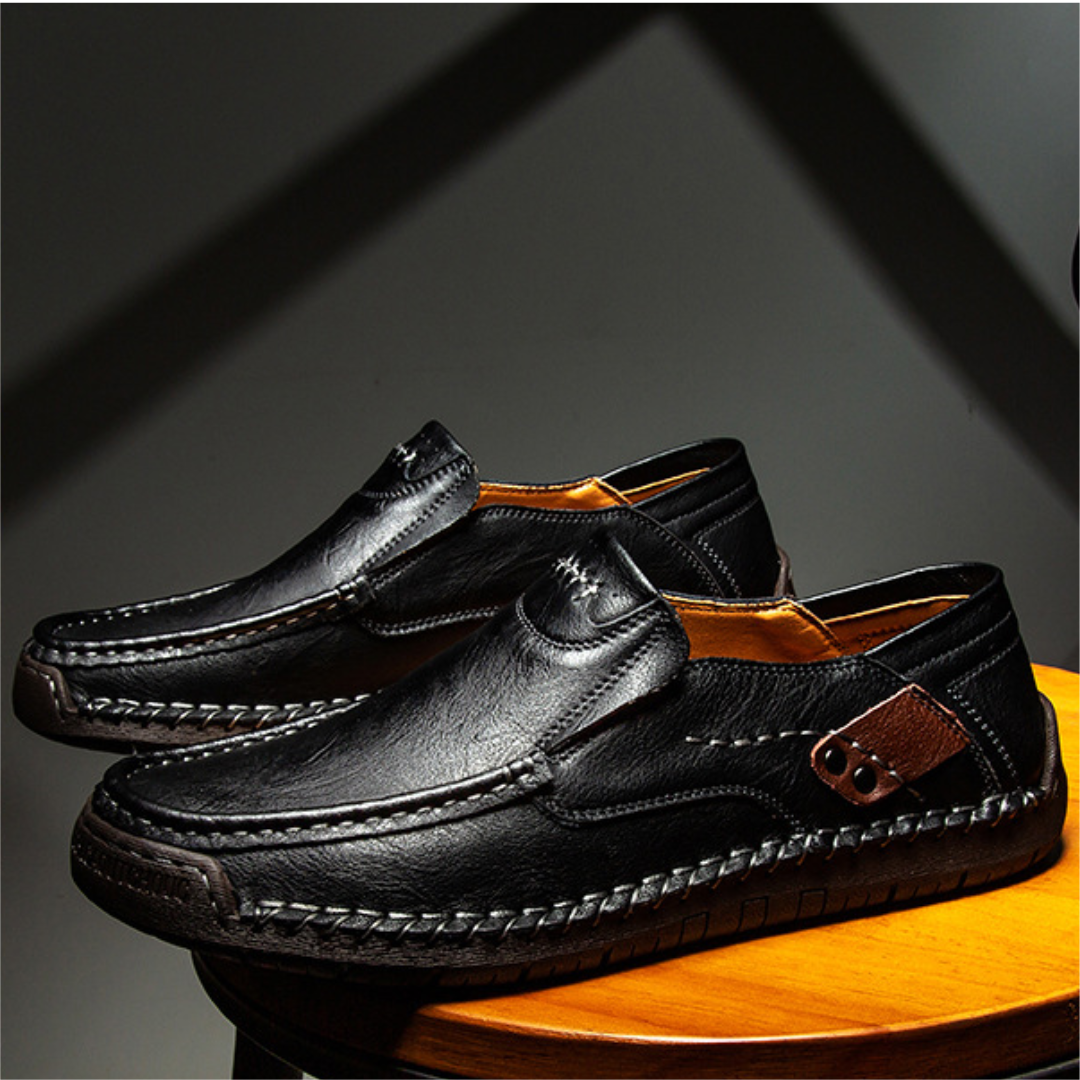 Men's Outdoor Casual Low-Top Slip-On Flat Handmade Leather Shoes